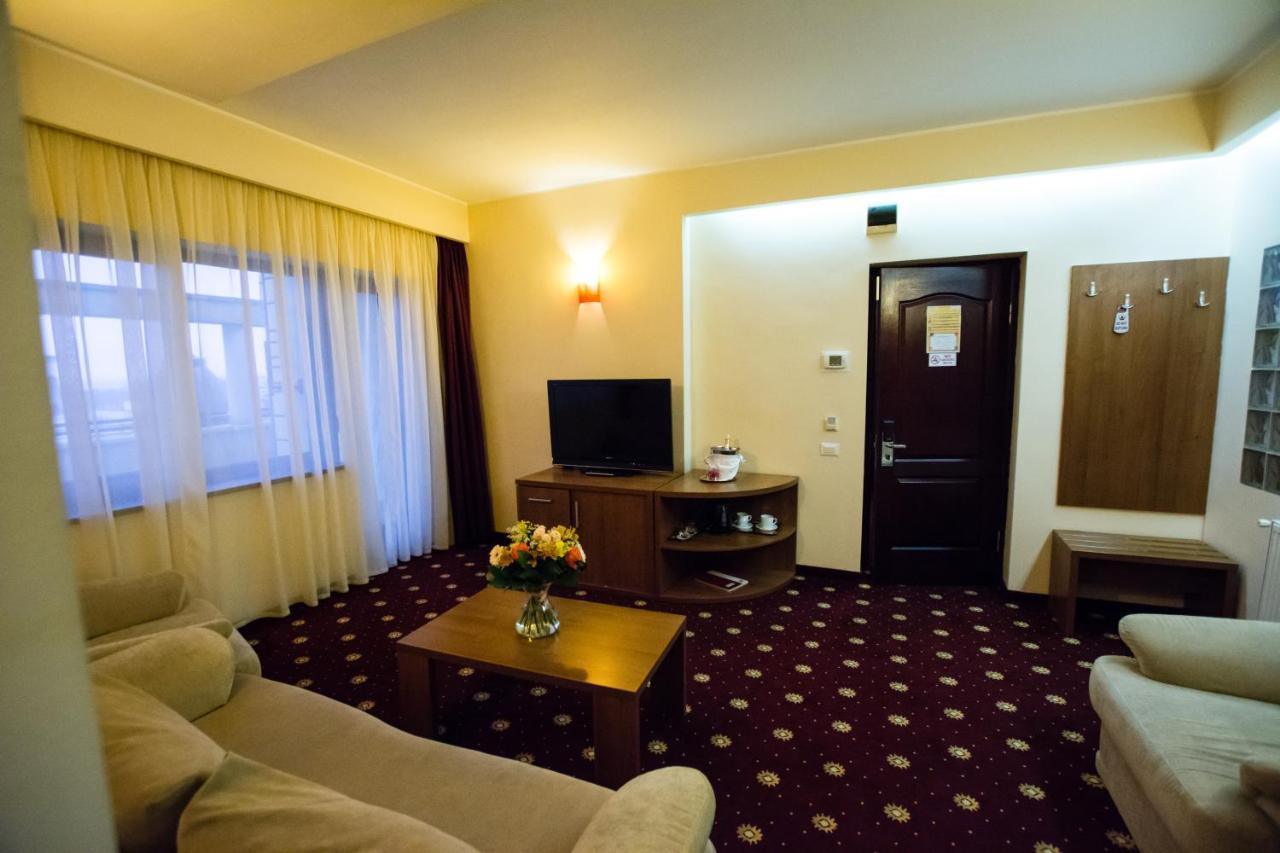 Hotel Ferdinand Constanta Exterior photo