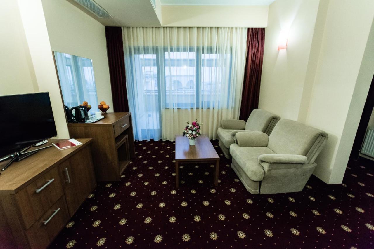 Hotel Ferdinand Constanta Exterior photo